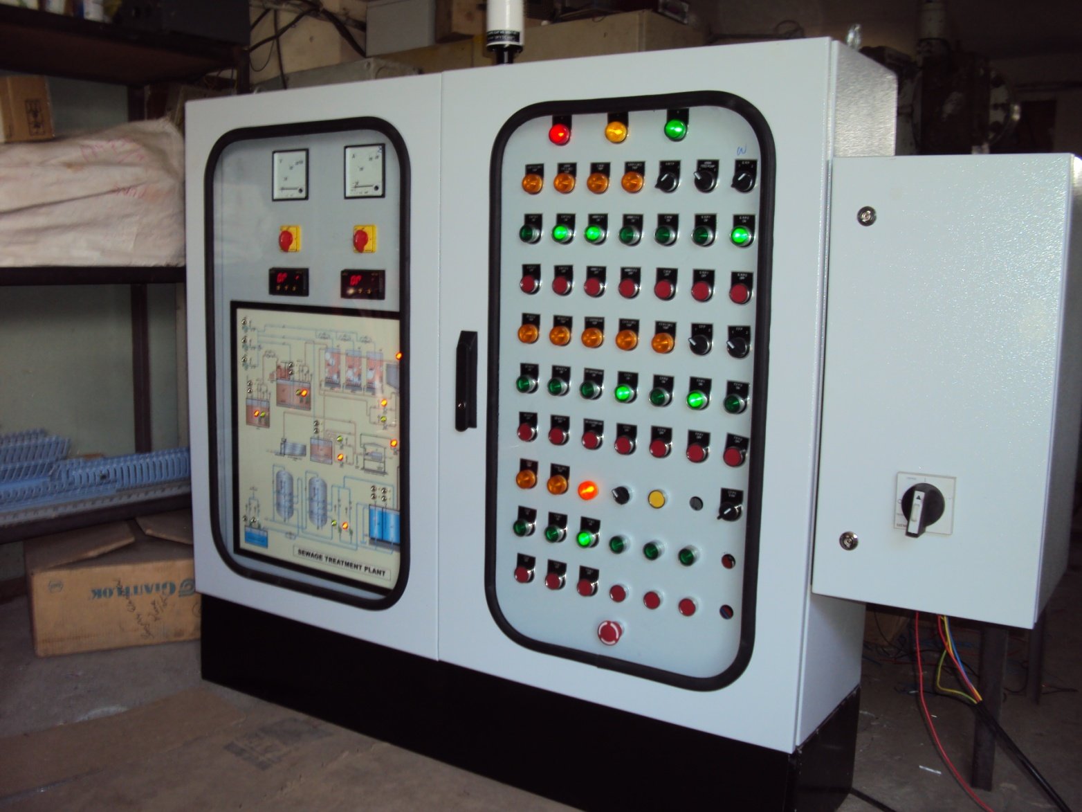 Freestanding MCC enclosure